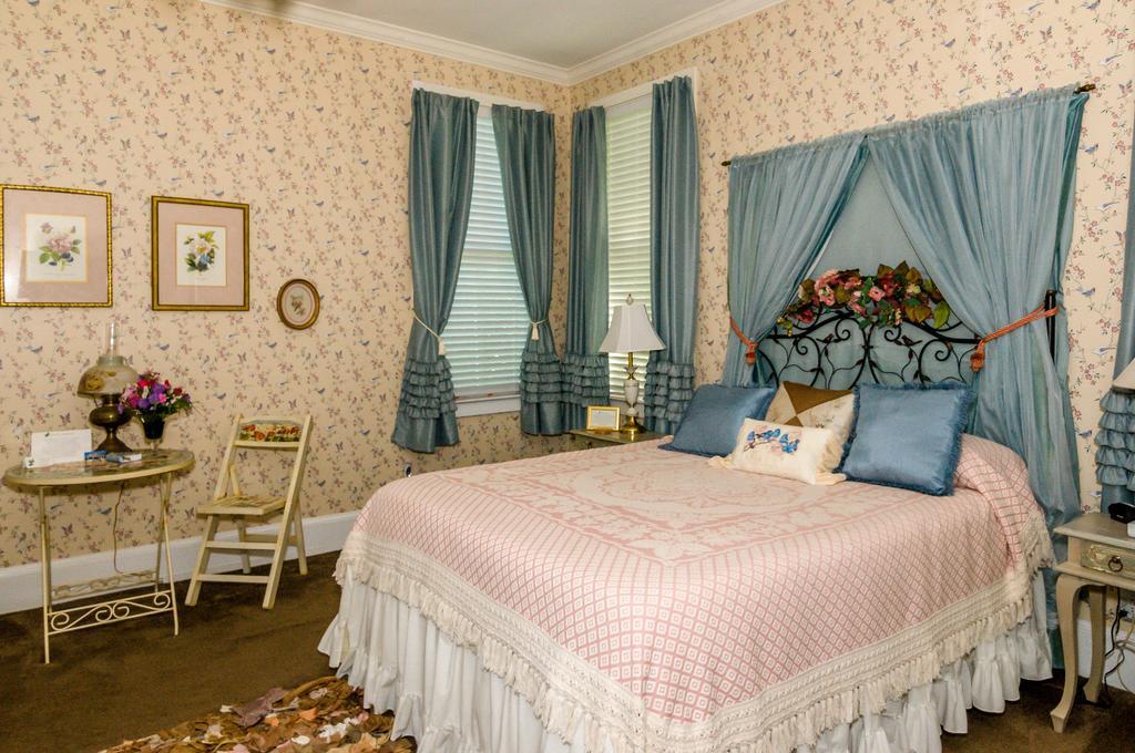 Bed and Breakfast Holly House Of Hamilton Exteriér fotografie
