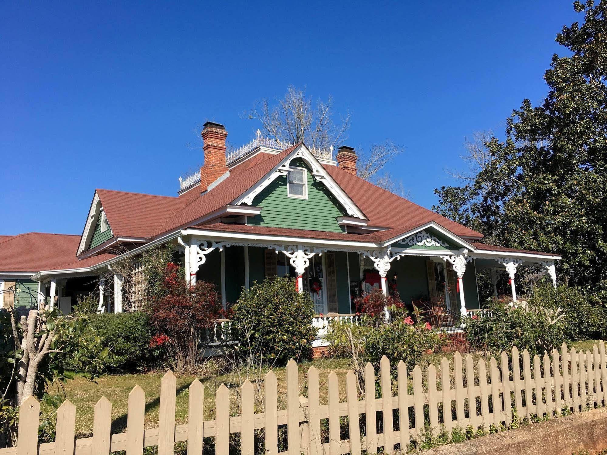 Bed and Breakfast Holly House Of Hamilton Exteriér fotografie